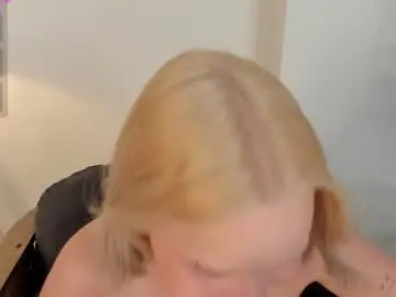 Chaturbate Live Sex of shy_nikka_4you
