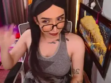 Chaturbate Watch Live Sex Cams of yassiered
