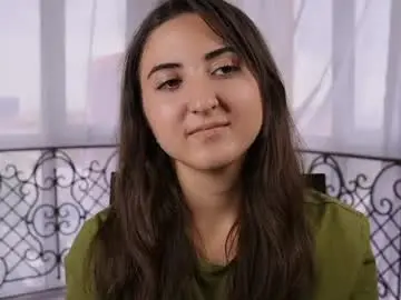 Chaturbate Nude Webcam of betterthansolazola