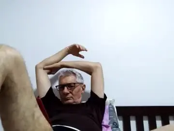 Chaturbate Nude Webcam of cucaio18