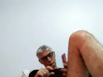 Chaturbate Live Sex of cucaio18