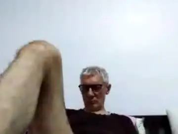 Chaturbate Free Porn Cam of cucaio18