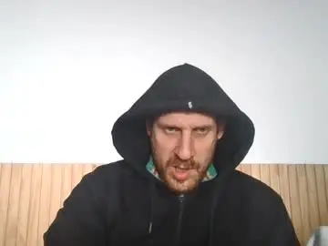 Chaturbate Live Sex Cam of elmatirestrepo