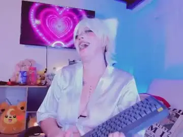 Chaturbate Watch Live Sex Cams of lilith_asami24