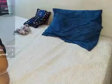 Chaturbate Adult Video Chat of maira_milf