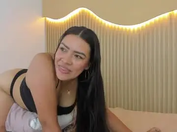 Chaturbate Live Sex Cam of reachel_sach