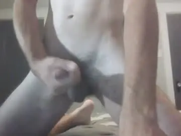Chaturbate Best live sex cam show of tylerrrr0429
