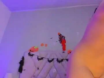 Chaturbate Watch Live Sex Cams of viictoria_becker