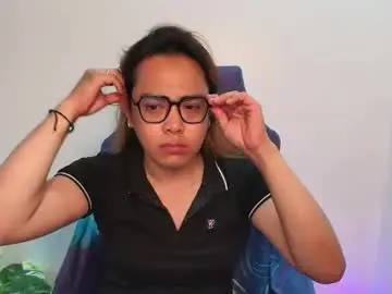 Chaturbate Nude Webcam of your_dreamgirlxxx69