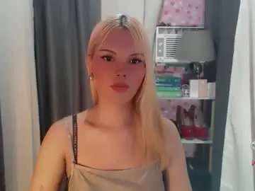 Chaturbate Adult Video Chat of yourlovekylie