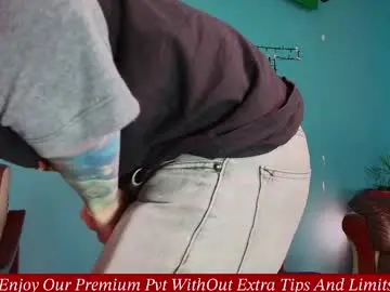 Chaturbate Nude Webcam of alyceandaxellredhot