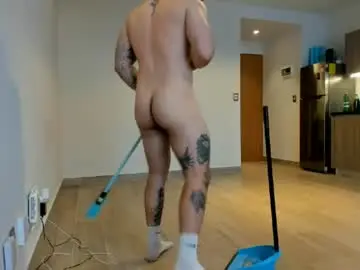 Chaturbate Free Live Porn of benthebodybuilder