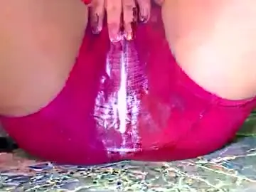 Chaturbate Adult Webcams of squirtkat25