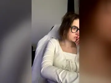 Chaturbate Live Sex Cam of asya_new