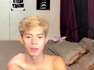 Chaturbate Live Sex of kianhot_twink