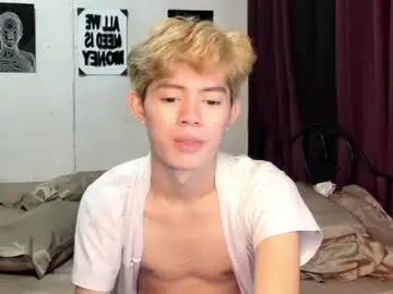 Chaturbate Sex Chat of kianhot_twink