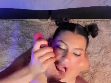 Chaturbate Adult Webcams of micki__