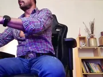 Chaturbate Live Porn of aaronbomer