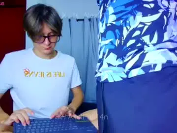 Chaturbate Live Sex of alex_and_fabian