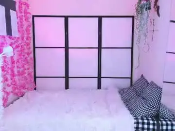 Chaturbate Live Porn of creamie__doll