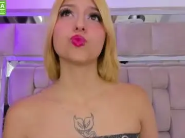 Chaturbate Sex Cam of daniiela_beteche777