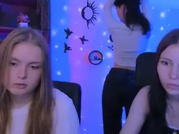 Chaturbate Free Live Porn of helena_so_shyy