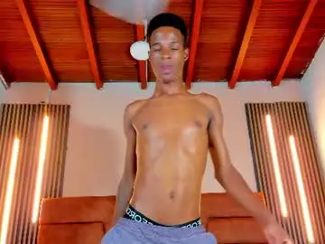 Chaturbate Free Live Porn of tyson_reed