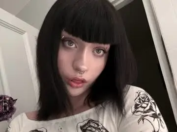 Chaturbate Nude Webcam of vailyreb