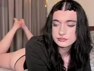 Chaturbate Live Sex Cam of vailyreb