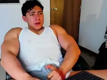 Chaturbate Live Porn of alexander_classy
