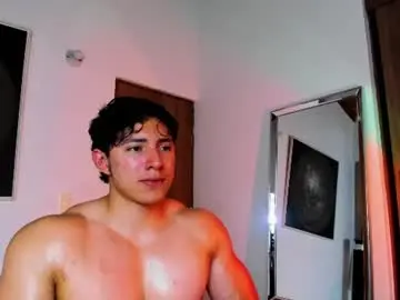 Chaturbate Live Sex Cam of alexander_classy