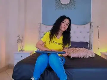 Chaturbate Free Porn Cam of elizabeth_santos1