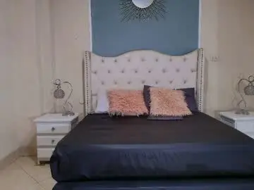 Chaturbate Live Sex of elizabeth_santos1