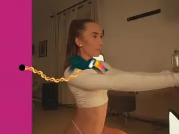 Chaturbate Best live sex cam show of hannahjames710