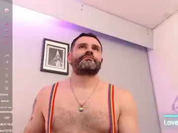 Chaturbate Live Sex Cam of jonas_beard1