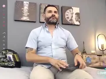 Chaturbate Watch Live Sex Cams of jonas_beard1