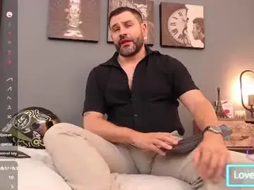 Chaturbate Best live sex cam show of jonas_beard1