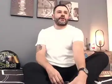 Chaturbate Watch Live Sex Cams of jonas_beard1