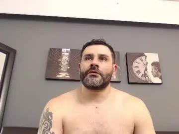 Chaturbate Adult Video Chat of jonas_beard1
