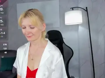 Chaturbate Sex Chat of julie_lucasss