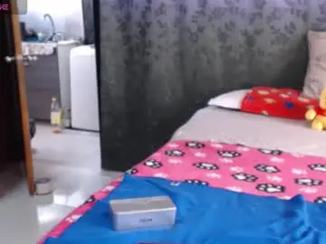 Chaturbate Live Sex Cam of miia_big1boobs