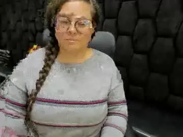 Chaturbate Live Sex Cam of sara_thonson_