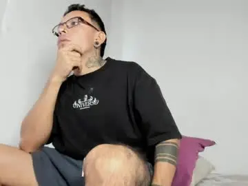 Chaturbate Sex Chat of stiven_trainer