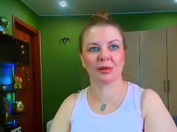 Chaturbate Live Sex Cam of veronikawgold