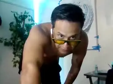 Chaturbate Best live sex cam show of luisjg24hrs