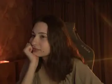 Chaturbate Live Sex Cam of luntiki