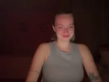 Chaturbate Nude Webcam of moonlit_kiss_
