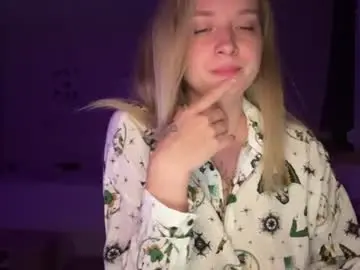 Chaturbate Free Live Porn of moonlit_kiss_