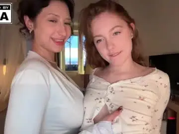 Chaturbate Watch Live Sex Cams of miafleur