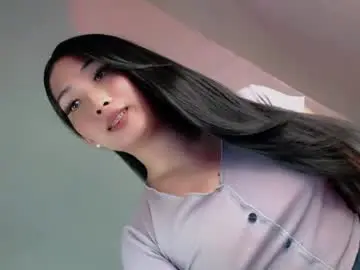 Chaturbate Free Live Porn of pillow_whispers